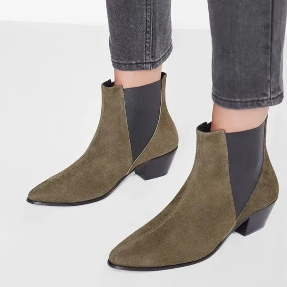 New in Box. ANINE BING Anja Chelsea Booties